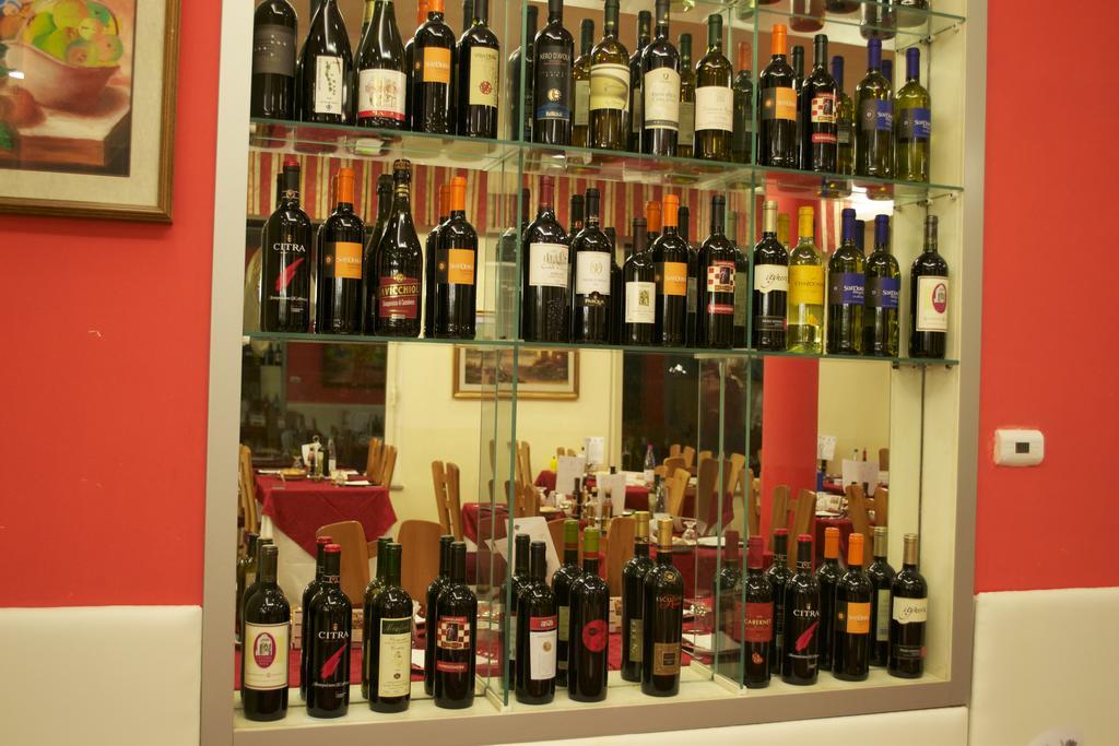 Hotel Bengasi Rimini Extérieur photo