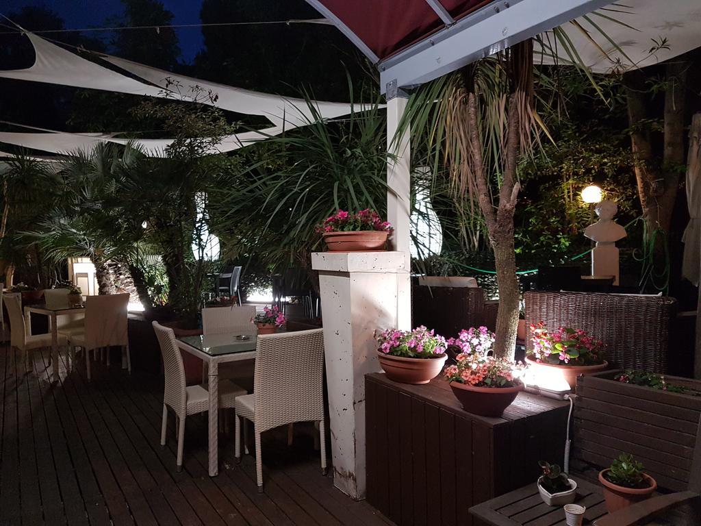 Hotel Bengasi Rimini Extérieur photo