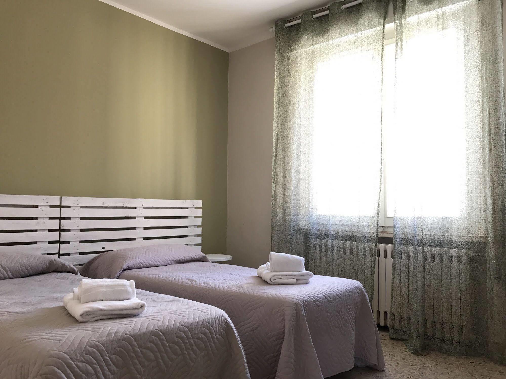 Hotel Bengasi Rimini Extérieur photo
